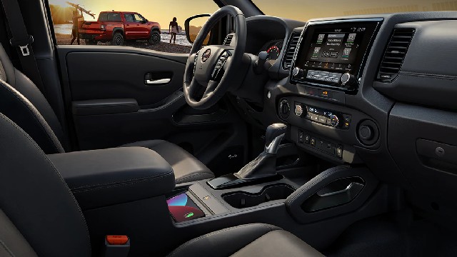 2023 Nissan Frontier Diesel interior